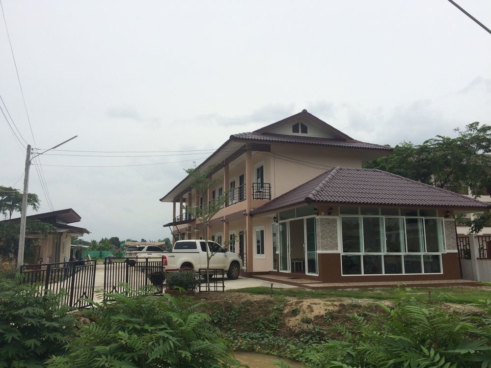 Thana Ville Resort Mae Sot Bagian luar foto