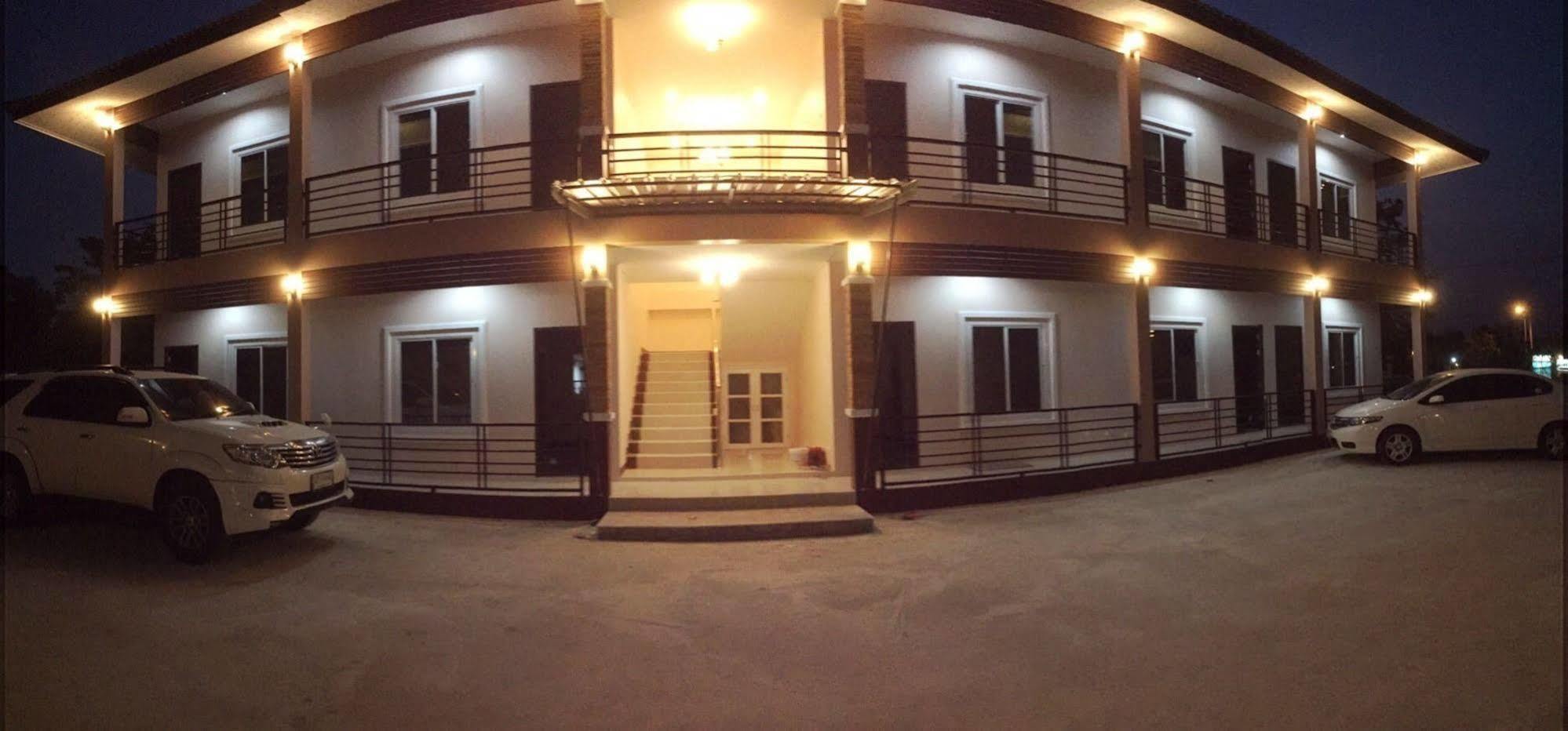 Thana Ville Resort Mae Sot Bagian luar foto
